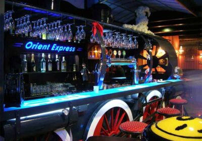 Mazzola Design S.r.l.s: allestimento Bar "Orient Express"